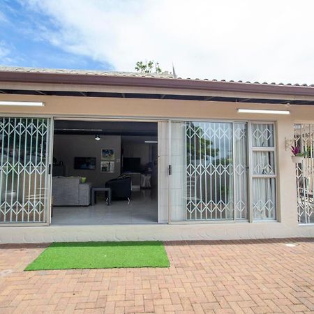 1 Seabreeze Villa Durban Exterior photo